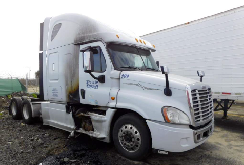 2015 FREIGHTLINER CASCADIA - PARTS TRUCK
