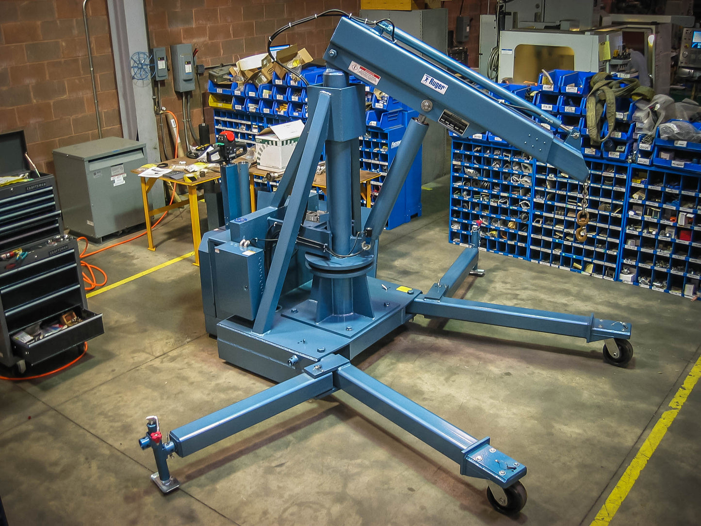 RUGER ADJUSTABLE LEG POWERED CRANE