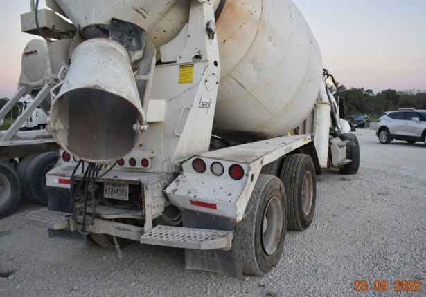 2018 FREIGHTLINER 114SD MIXER TRUCK