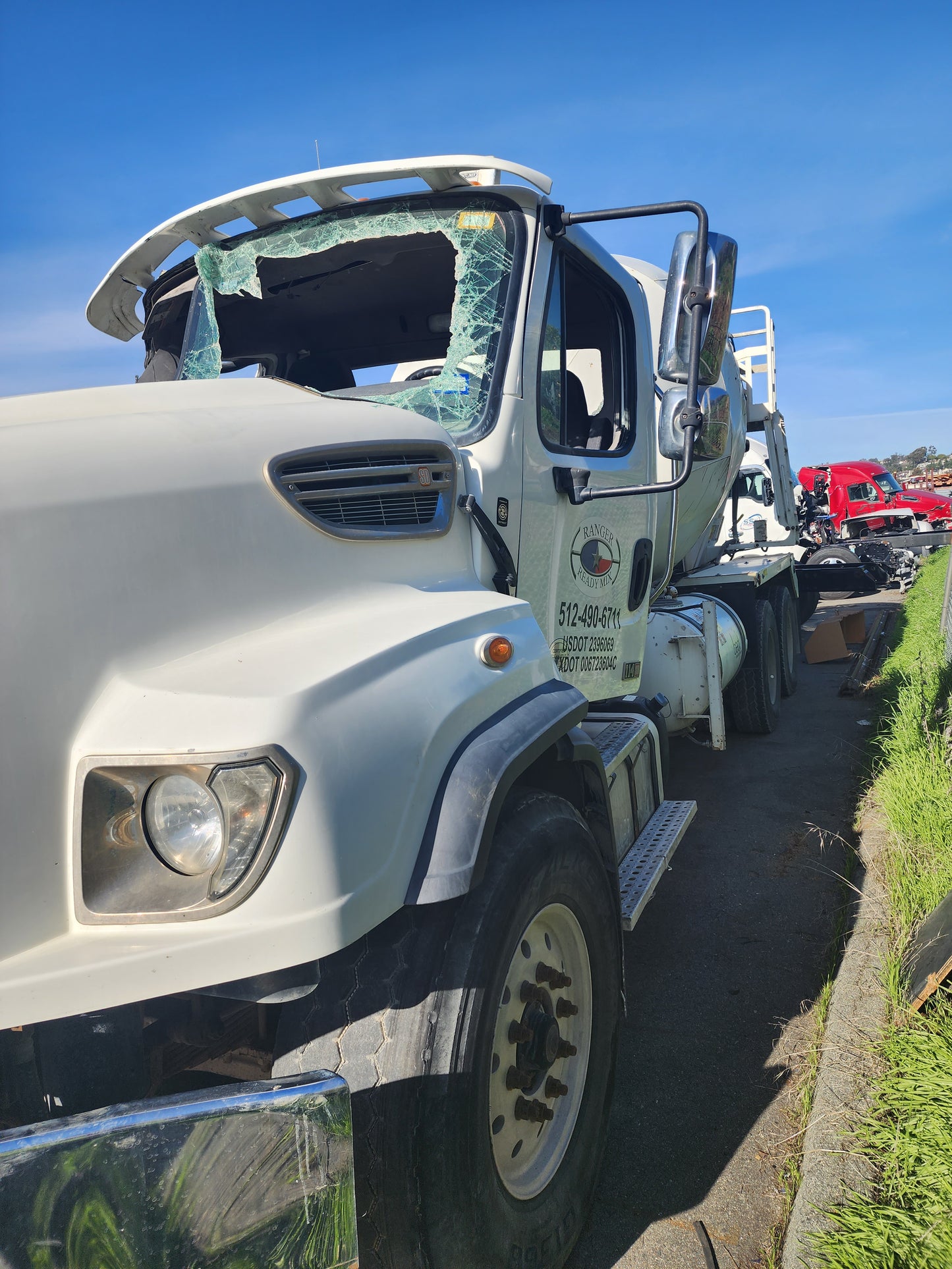 2018 FREIGHTLINER 114SD MIXER TRUCK