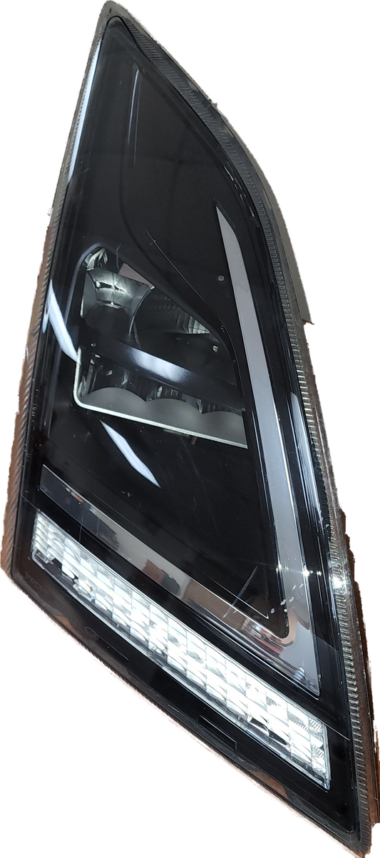 2020 VOLVO VNL 300 - PASSENGER SIDE HEADLIGHT